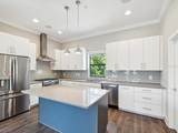 946 Highland Avenue - Photo 3
