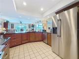760 Capri Boulevard - Photo 15