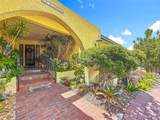 760 Capri Boulevard - Photo 3