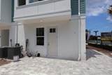 499 31ST Way - Photo 2