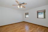 2568 Redwood Way - Photo 33