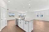 9928 Johnson Oaks Glen - Photo 4