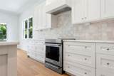 2704 Tyson Avenue - Photo 18