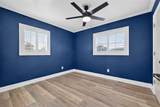 8711 Bay Crest Lane - Photo 18