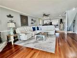 513 Haven Point Drive - Photo 9
