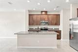 5588 Coopers Hawk Ct - Photo 3