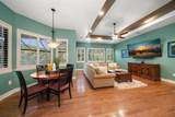 667 Richmond Close - Photo 22