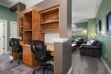 667 Richmond Close - Photo 40