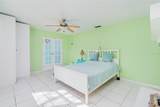 1037 Collins Avenue - Photo 15