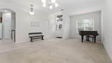 481 Woodford Drive - Photo 5