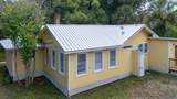735 Montreville Ave - Photo 1