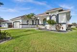 360 Capri Isles Court - Photo 6