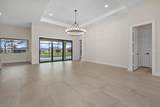 193 Rotonda Boulevard - Photo 8