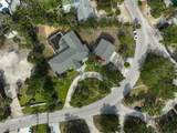105 Island Circle - Photo 11