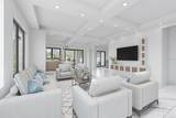 2483 Bay Street - Photo 7