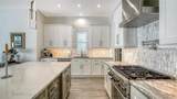 1659 Devonshire Lane - Photo 4