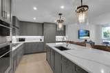 1035 Seaside Drive - Photo 5