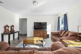 724 Liberty Circle - Photo 8