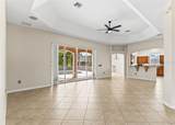 1802 Estafana Way - Photo 10