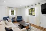 4005 9TH Court - Photo 10