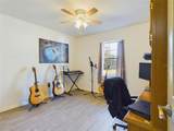 200 Holland Street - Photo 18