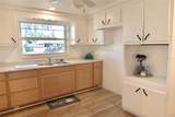 718 Bay Street - Photo 11