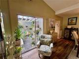 277 Mariposa - Photo 17