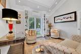 111 Esther Street - Photo 20