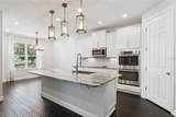 1511 Gateway Lane - Photo 4
