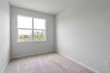 16021 Champlain Street - Photo 14