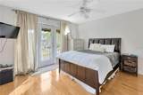 4845 Sunset Boulevard - Photo 19
