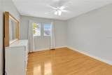 4845 Sunset Boulevard - Photo 31