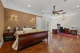 4911 Melrose Avenue - Photo 40
