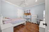 4911 Melrose Avenue - Photo 53