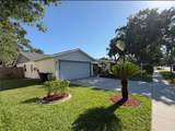 5814 Silver Moon Avenue - Photo 2