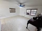 6125 Beacon Point Drive - Photo 11