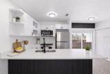 113 Eastway Dr - Photo 3