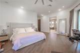 2711 Trilby Avenue - Photo 11