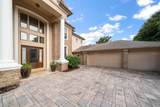 667 Richmond Close - Photo 4