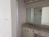 8 Oxford Lane - Photo 15