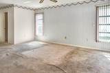 23174 Ranger Avenue - Photo 15