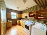 660 Lambert Avenue - Photo 38