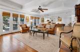 111 Esther Street - Photo 31