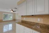 3098 Dorchester Drive - Photo 18