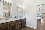 8001 Woodleaf Boulevard - Photo 30