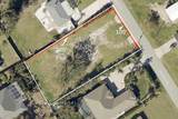 2450 Alamander Avenue - Photo 10