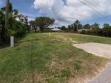 2450 Alamander Avenue - Photo 16