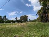 2450 Alamander Avenue - Photo 17