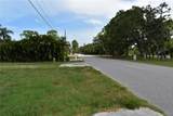 2450 Alamander Avenue - Photo 26