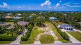 2450 Alamander Avenue - Photo 8